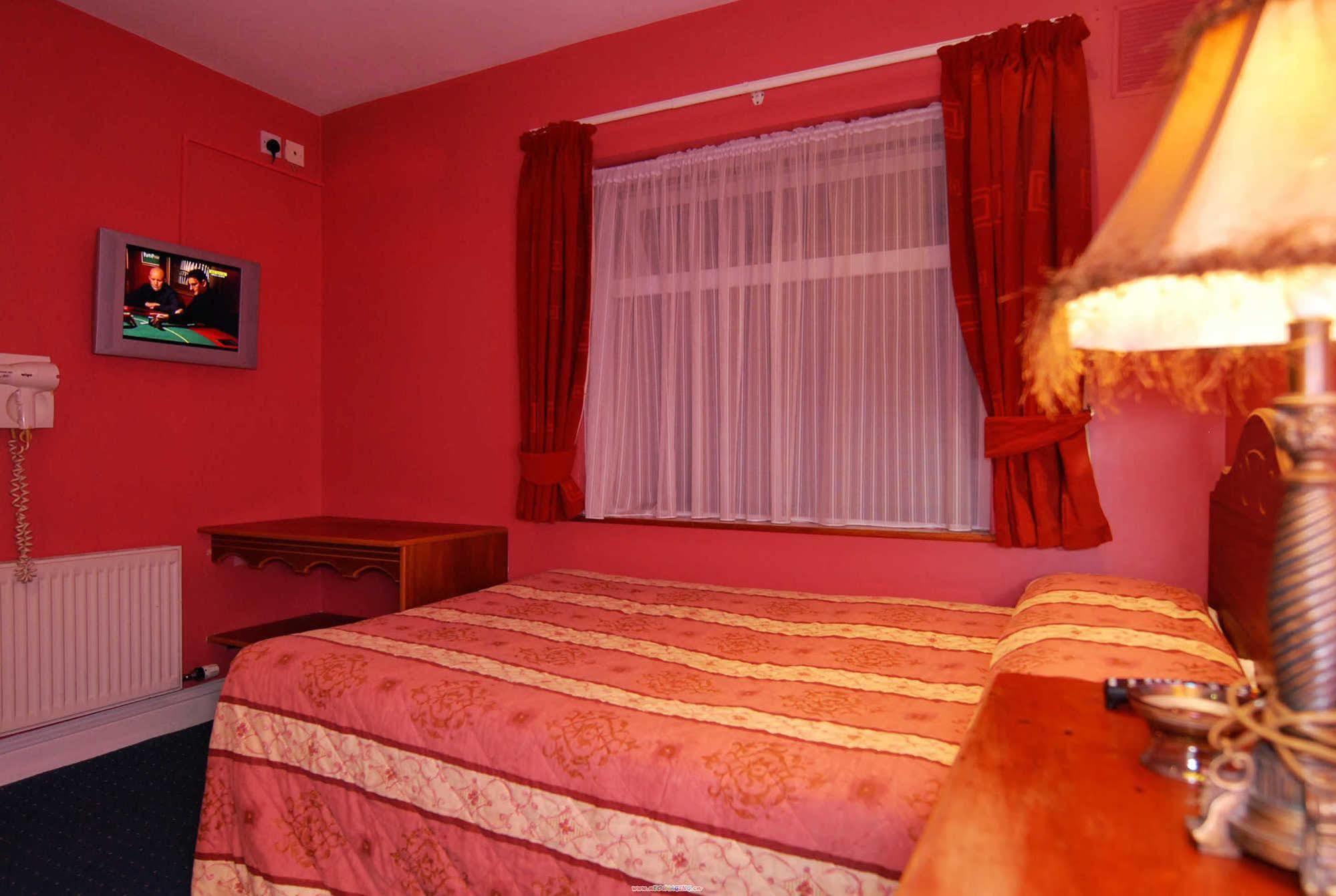Palmerstown Lodge Дъблин Екстериор снимка