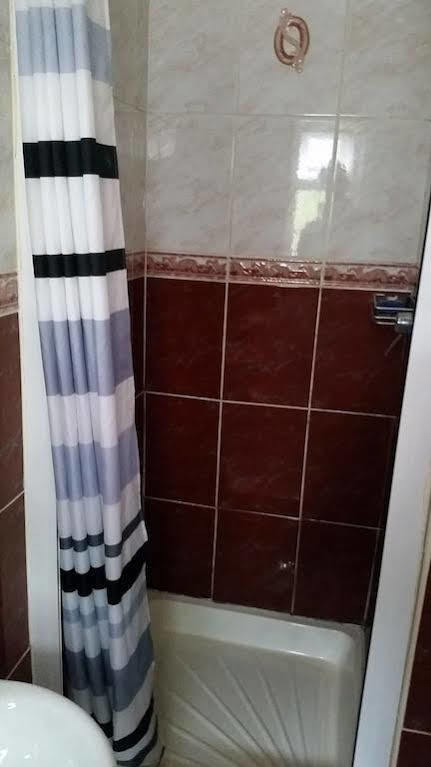 Palmerstown Lodge Дъблин Екстериор снимка